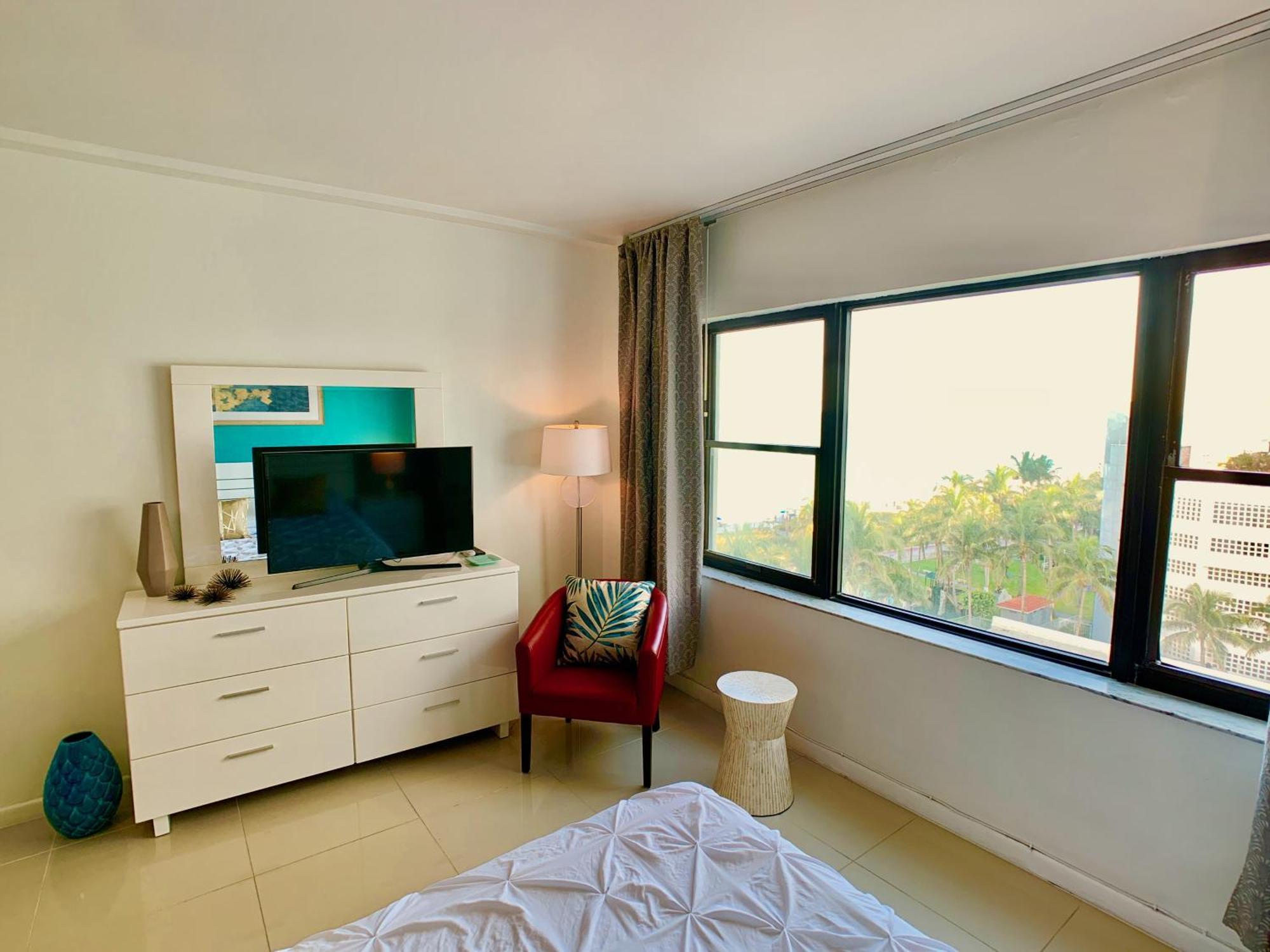 Directly On The Beach With Pool & Ocean View Μαϊάμι Μπιτς Εξωτερικό φωτογραφία